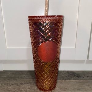 Starbucks Holiday 2021 Edition Rose Gold Venti Cold Cup, 24 Fluid Ounces